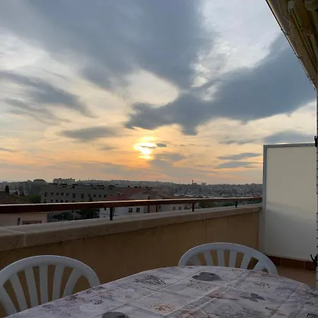 Oreneta Apartment